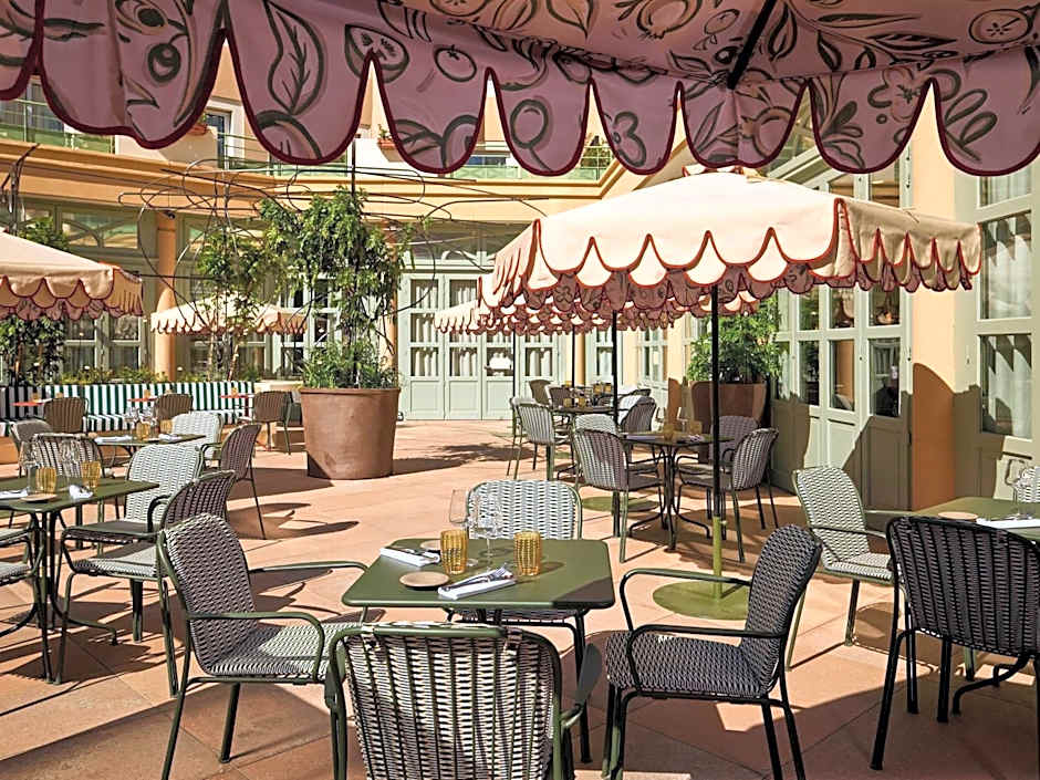 Grand Hotel Roi Rene Aix - MGallery Collection