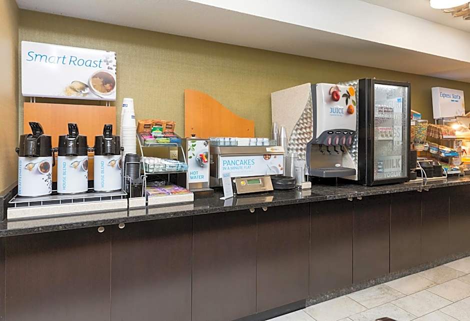 Holiday Inn Express Des Moines - At Drake University – Des Moines, IA