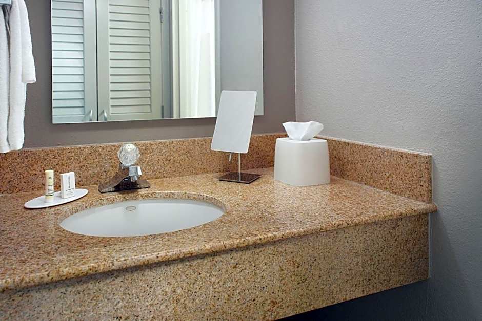 Courtyard by Marriott Greensboro