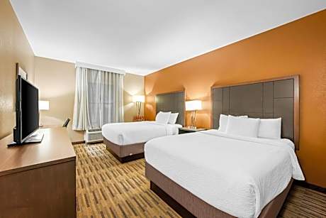 Queen Room with Two Queen Beds - Non-Smoking