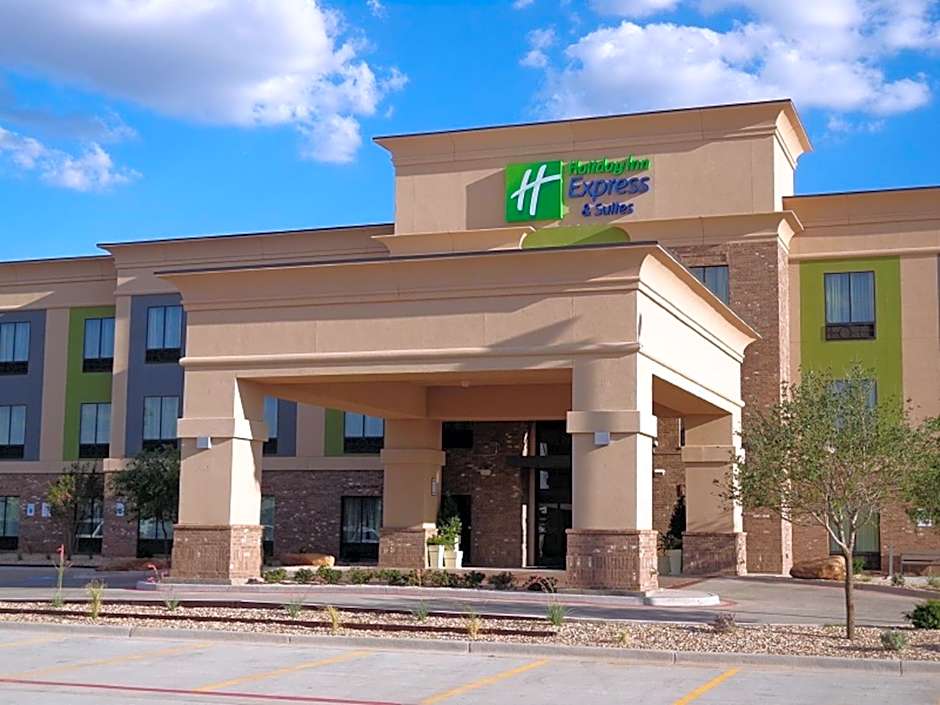 Holiday Inn Express and Suites Lubbock South By IHG