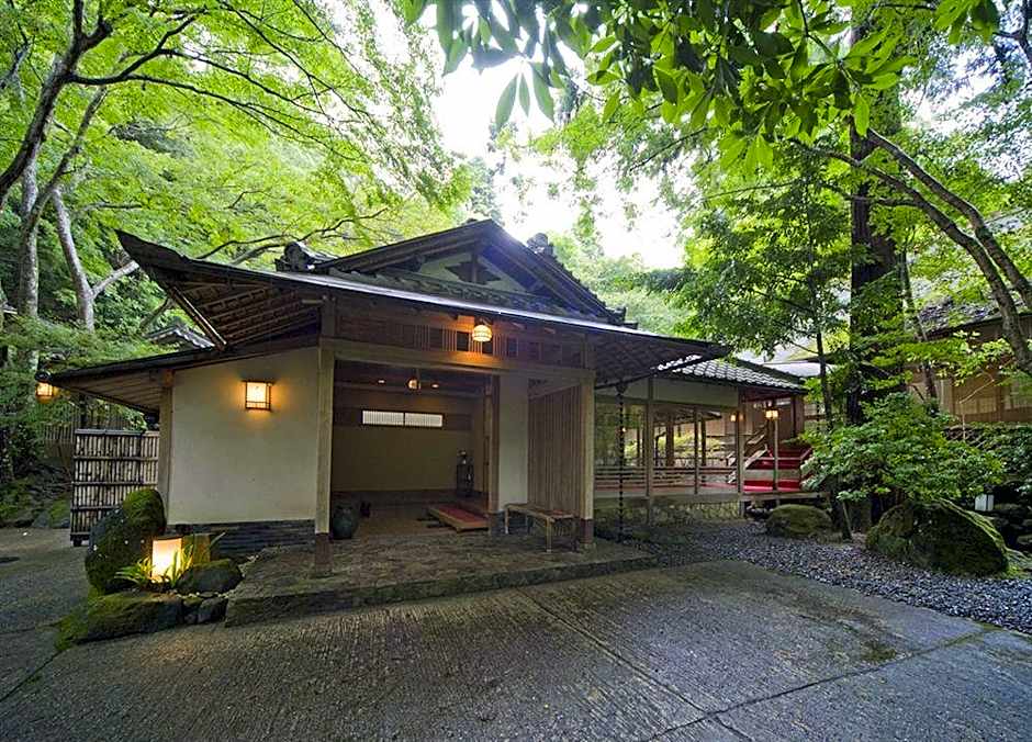 Tsukihitei