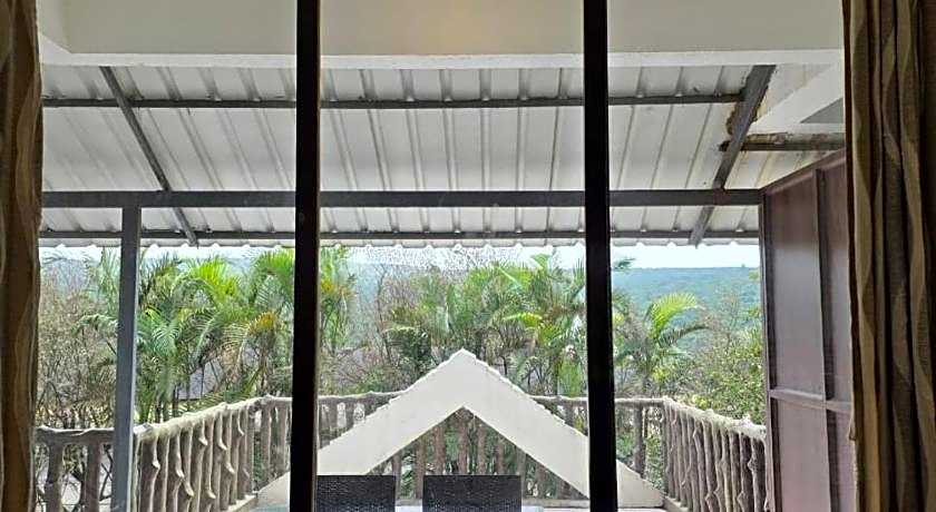 Cloud Green Residency