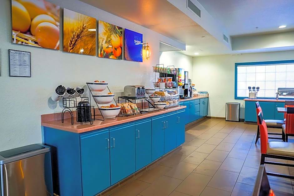 Comfort Inn & Suites Sierra Vista near Ft Huachuca