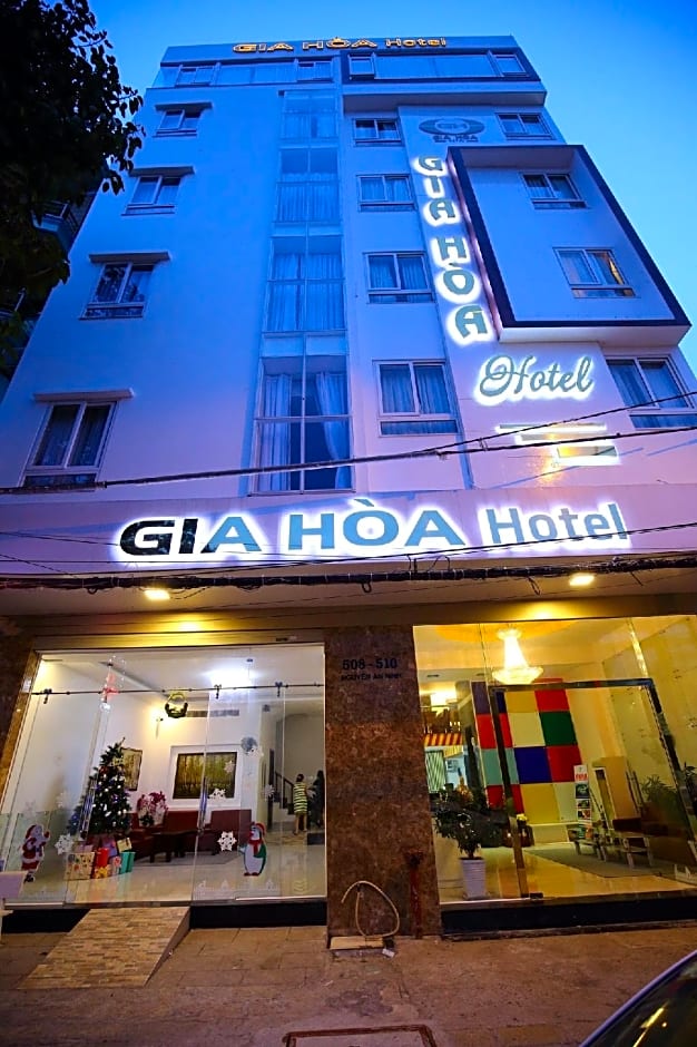Gia Hoa Hotel