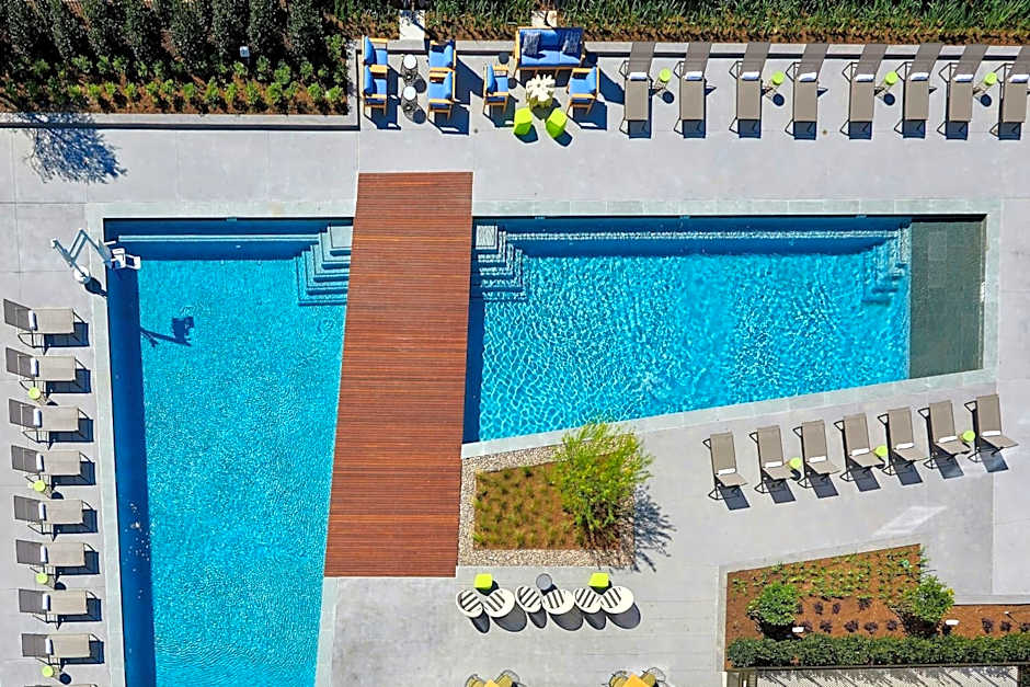 The Stella Hotel, Autograph Collection