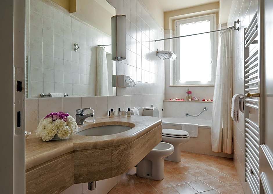 Hotel Ercolini & Savi