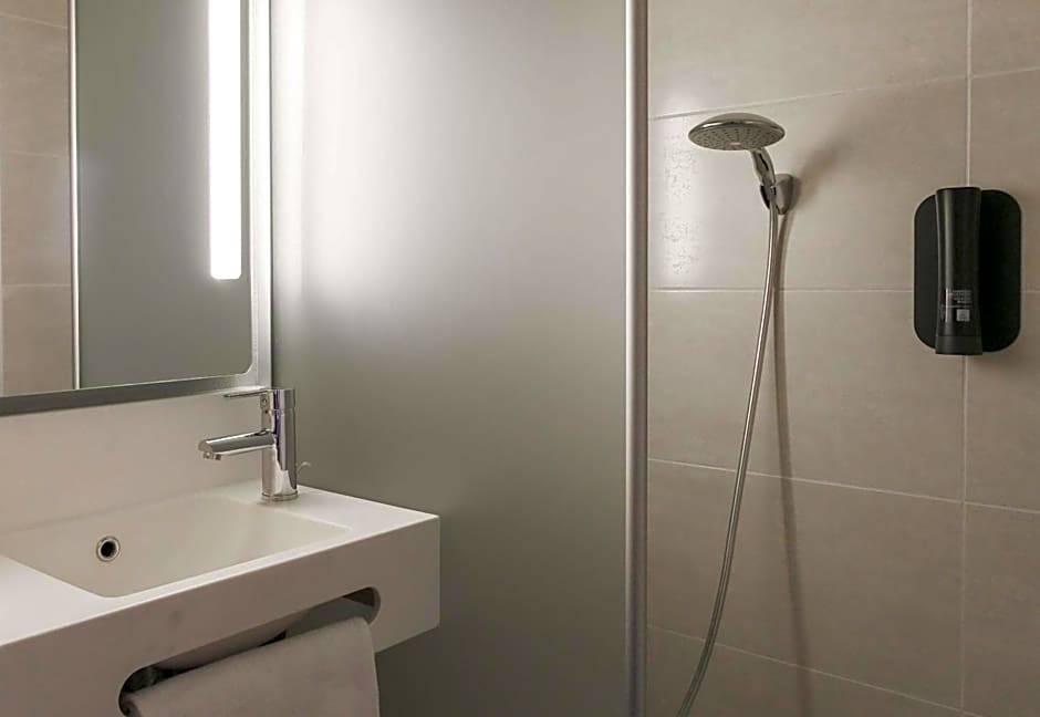 B&B HOTEL Marseille Prado Vélodrome