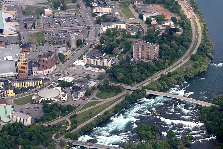 Wingate By Wyndham Niagara Falls