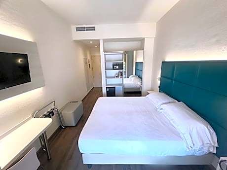 Classic King Room