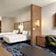 Fairfield Inn & Suites Cincinnati Oakley
