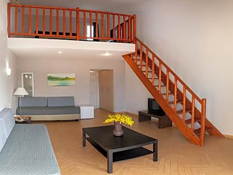 Maisonette with Side Sea View