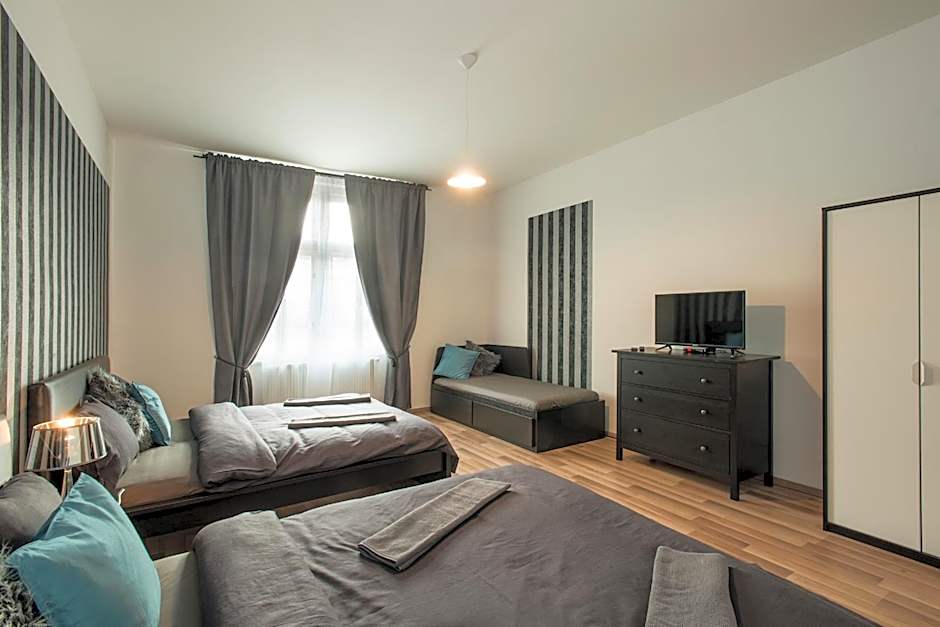 Neklanova Apartments