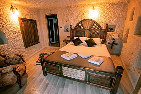 Cave Double Room