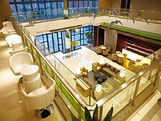 Haiyue Huantu Hotel (Zhongqi Store)