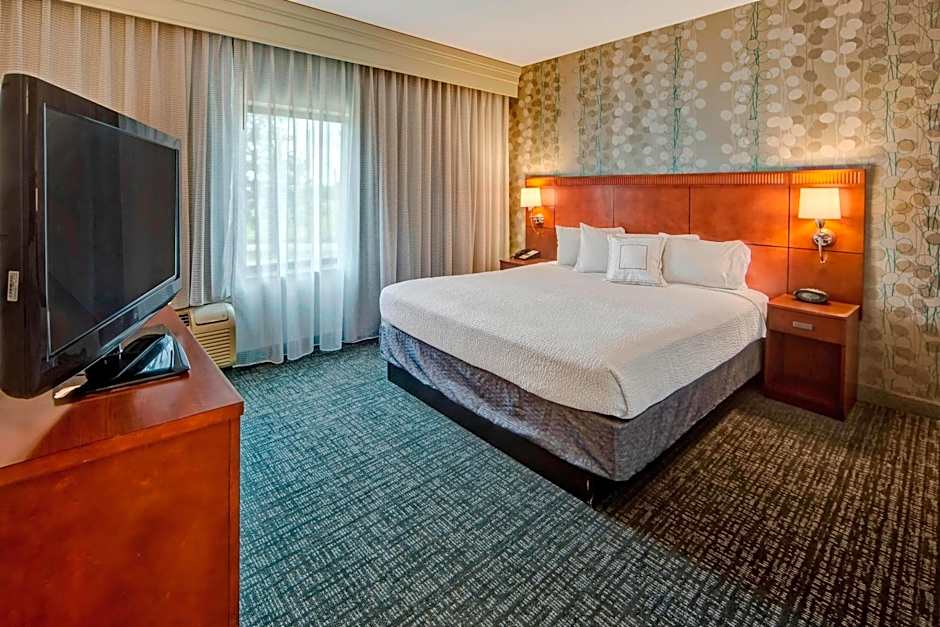 Courtyard by Marriott Memphis Southaven