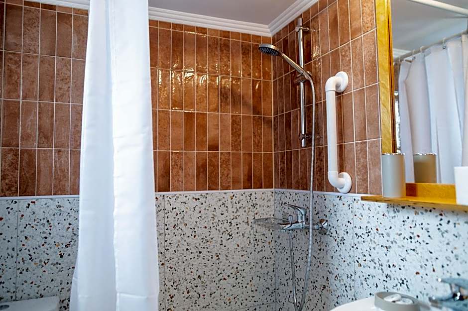 Achilleas Hotel Apartments