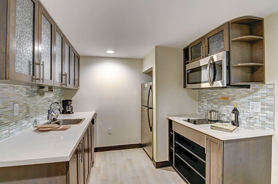 Candlewood Suites Richmond - West Broad, an IHG Hotel