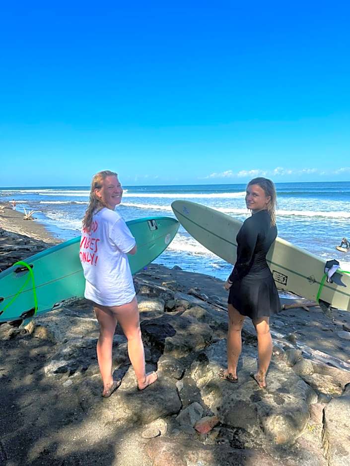 Medewi Secret SurfCamp