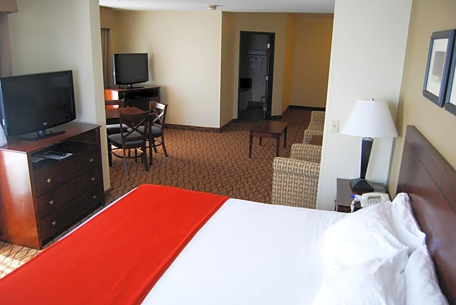 Holiday Inn Express & Suites Superior, an IHG Hotel