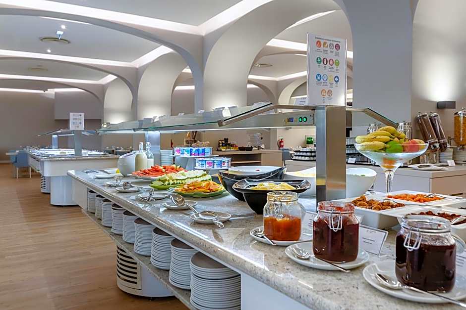 Jupiter Albufeira Hotel - Family & Fun