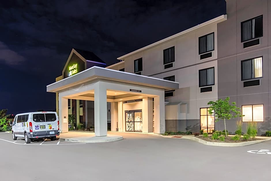 MainStay Suites St. Louis Airport