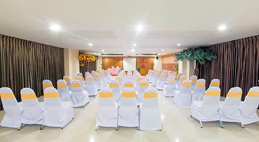 Three Seasons Bangkok