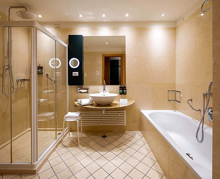 Crowne Plaza Padova By IHG