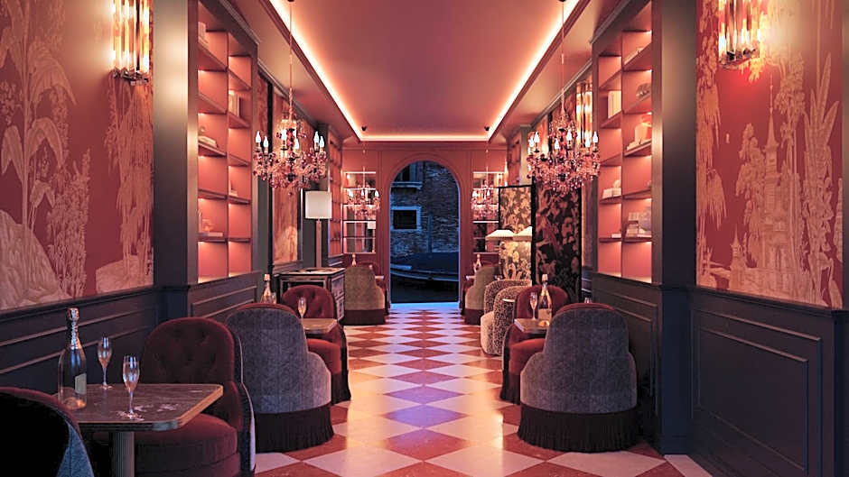 Eight Venezia
