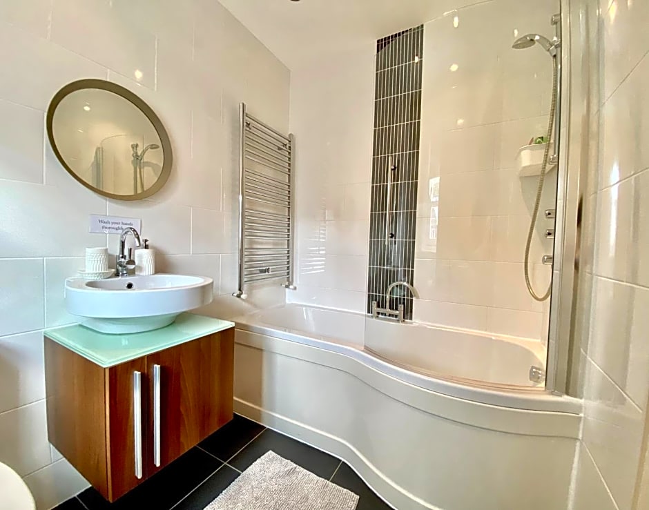 Bailey's Court, Guest Accommodation