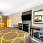 Super 8 by Wyndham Dickson