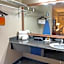 GreenTree Hotel & Extended Stay I-10 FWY Houston, Channelview, Baytown