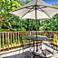 Charlesworth Lodges