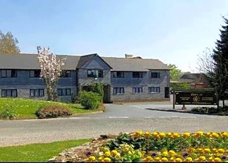 Smithaleigh Farm Rooms and Apartments
