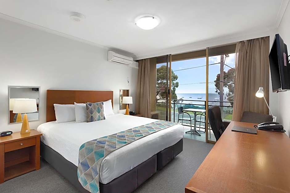 Bayside Geelong Hotel & Apartments, an Ascend Collection Hotel