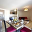 Park & Suites Village Aix-Le Rousset
