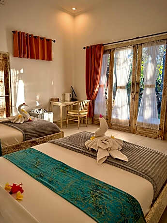 Standard Twin Room with Garden View