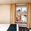 Meriton Old Town Garden Hotel