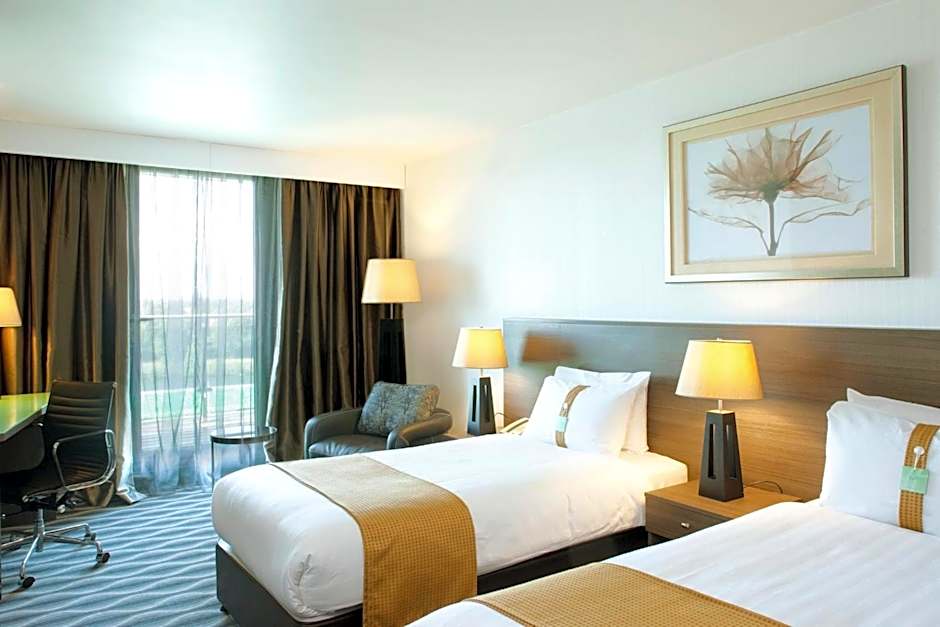 Crowne Plaza London - Kingston By IHG