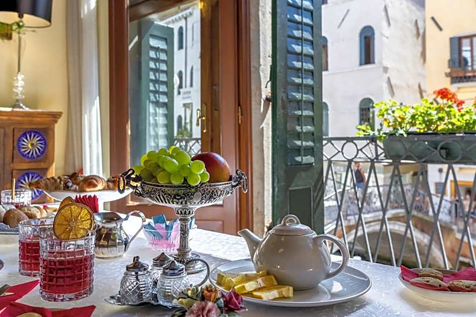 B&B Luxury San Firmino Canal View