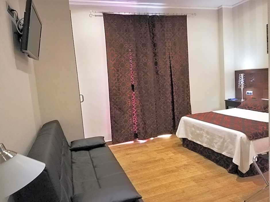 Hotel LB Lebrija by MA 22 Puntos