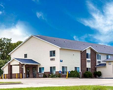 Rodeway Inn Cedar Rapids Westdale