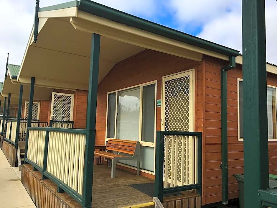 Canberra Carotel Motel