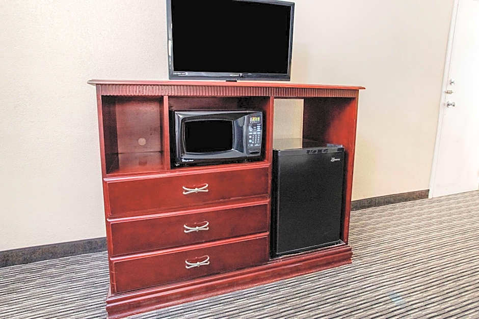 La Quinta Inn & Suites by Wyndham Indianapolis South