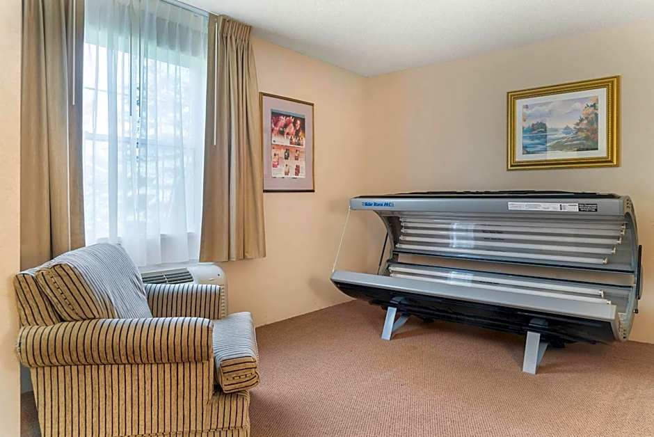Quality Inn & Suites Manistique
