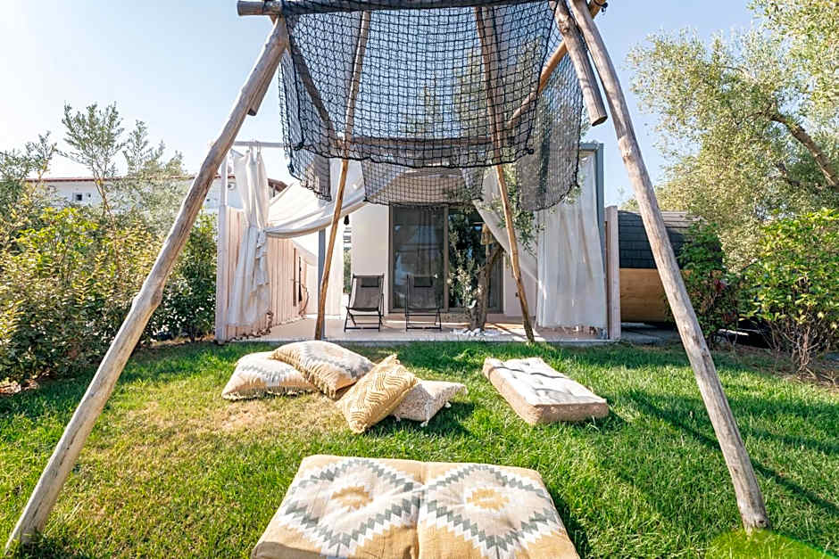 Blue Carpet Luxury Suites