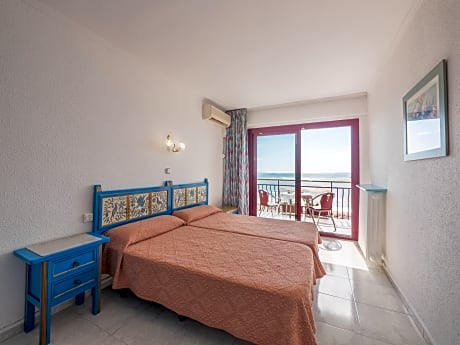 Double Room with sea views
