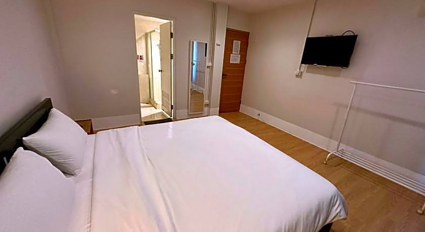 the cute silom hostel