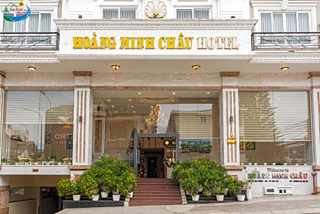 Hoang Minh Chau Ba Trieu