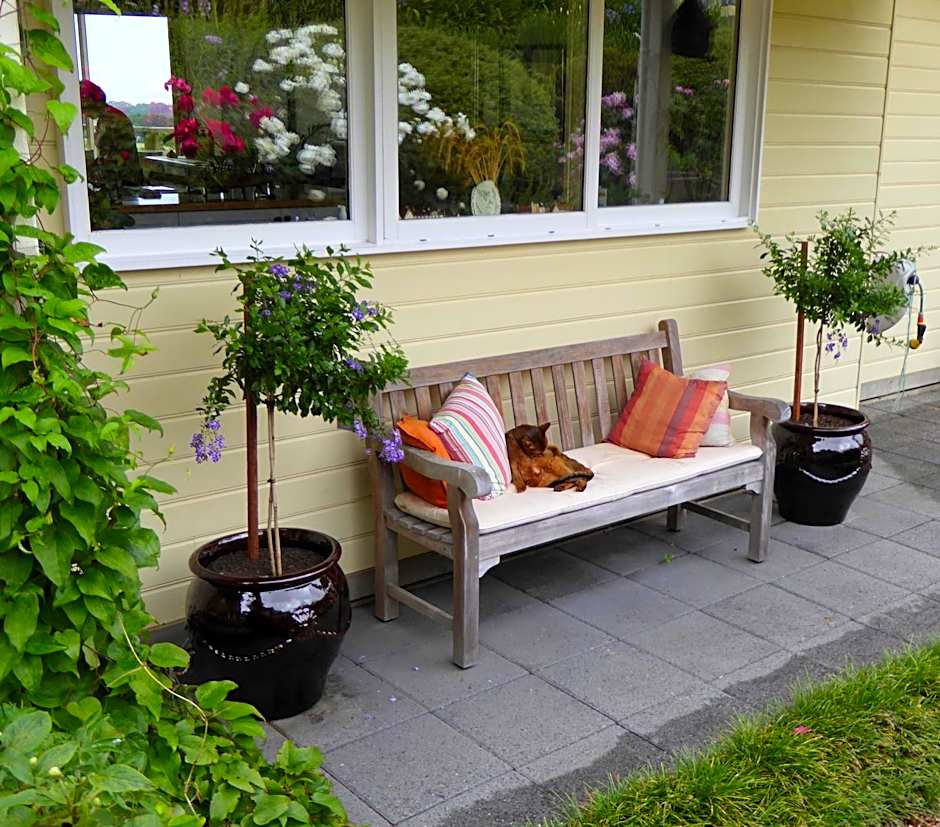 Llarrinda Bed & Breakfast